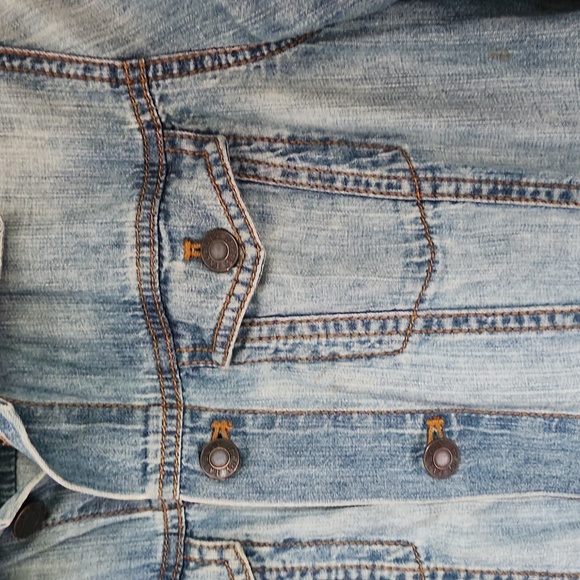 Talbots, Woman's, Sz SP, Soft Denim Jacket, 2 Pockets, Waist Adjusts - Picture 2 of 9